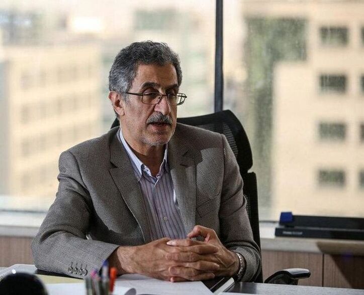 هزینه‌های صادرات ما ۲۰ درصد بالاتر از رقبایمان است| خوانساری: ۲۹ هزار تومان قیمت واقعی ارز نیست