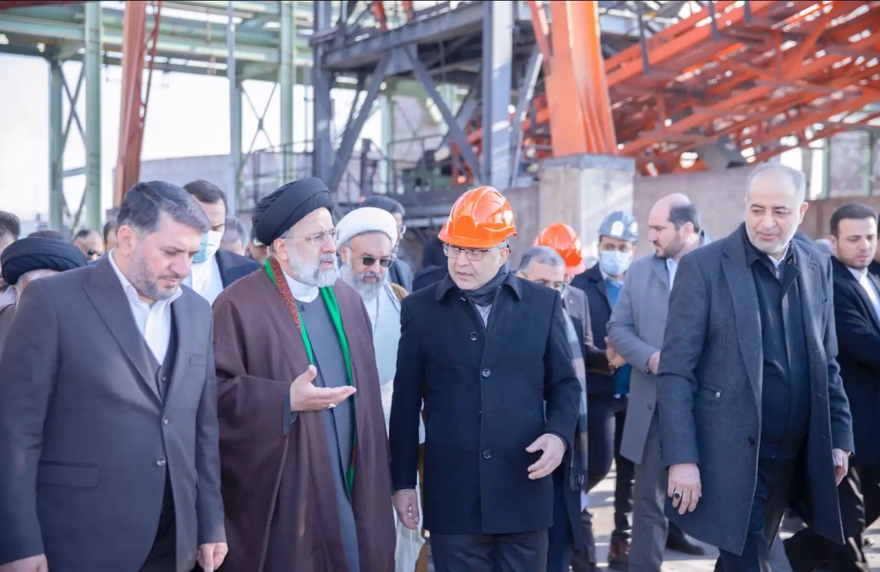افتتاح کارخانه آهن اسفنجی و خط کلاف مجتمع فولاد بافق با حضور رئیس جمهور افتتاح کارخانه آهن اسفنجی و خط کلاف مجتمع فولاد بافق با حضور رئیس جمهور