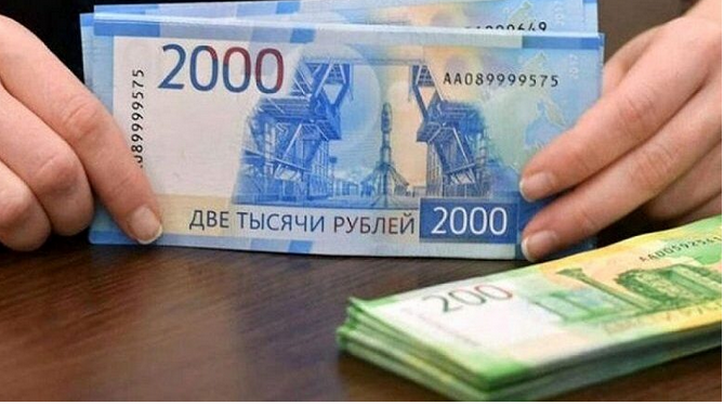 زیان تجار ایرانی از رابطه با روسیه/ روبل ارزش خود را از دست می‌دهد؟
