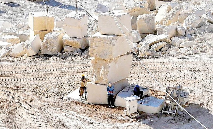 عایدی معدنکاری یک سوم سود بانکی/ صنعت سنگ؛ سنگ زیرین آسیاب