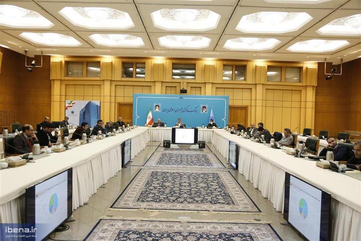 جزئیات سیاست تثبیت نرخ ارز نیما در جلسه فرزین با اقتصاددانان/ مذاکرات پولی و بانکی در قطر و امارات انتظارات را برآورده کرد