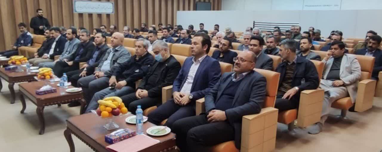 برنامه اصلی شرکت سیمان مازندران در سال آینده، افزایش قابل توجه تولید و صادرات سیمان است برنامه اصلی شرکت سیمان مازندران در سال آینده، افزایش قابل توجه تولید و صادرات سیمان است