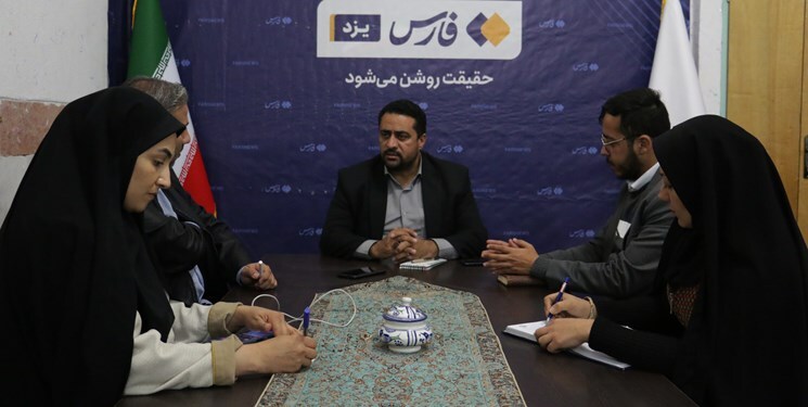 دانشور: دانشآموزان مروستی بورسیه معادن میشوند/ لزوم تأمین اعتبار ملی برای جاده حادثهخیز در مروست دانشور: دانشآموزان مروستی بورسیه معادن میشوند/ لزوم تأمین اعتبار ملی برای جاده حادثهخیز در مروست