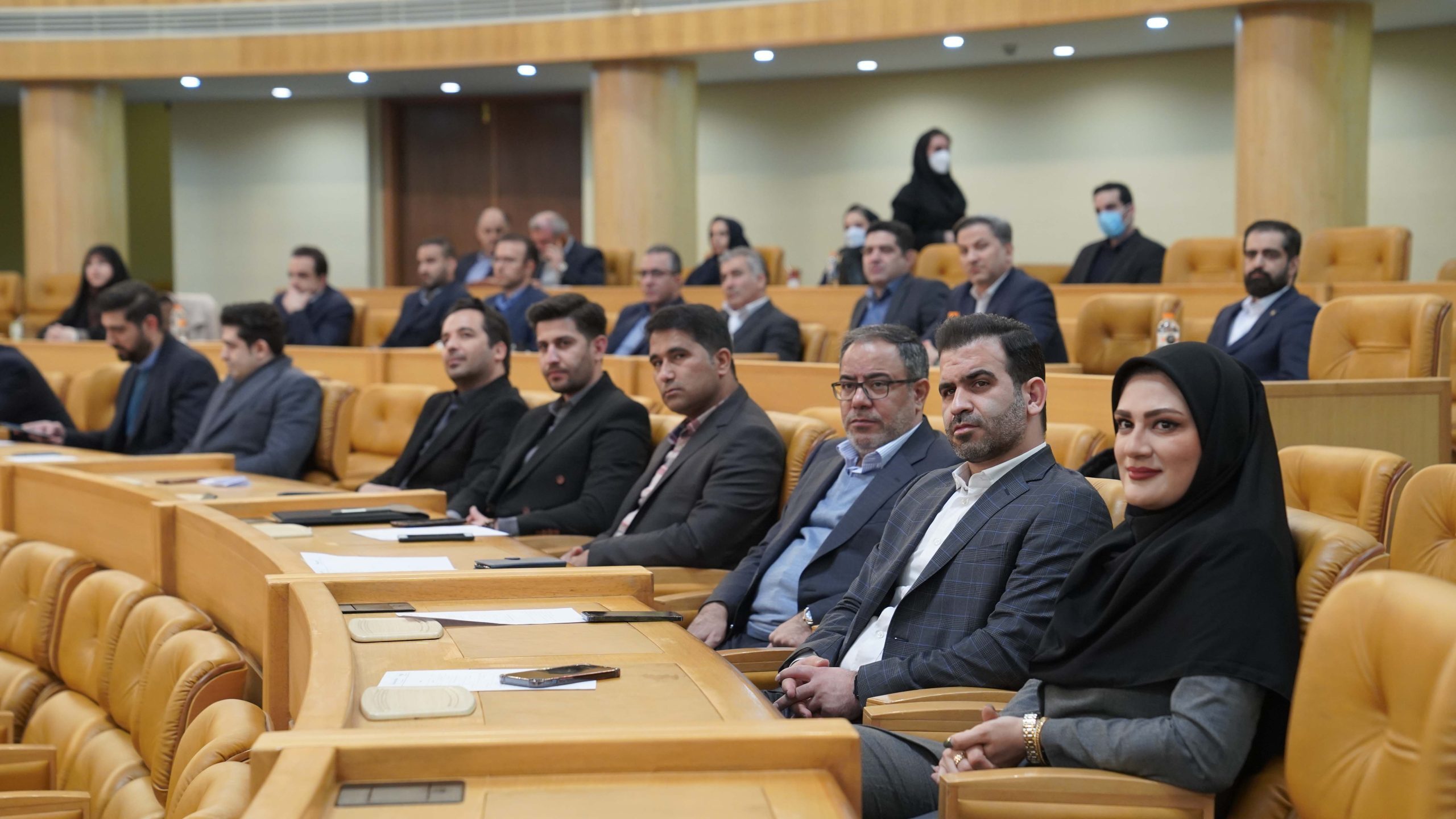 سیمیدکو برنده سیزدهمین دوره جایزه ملی مدیریت مالی ایران شد سیمیدکو برنده سیزدهمین دوره جایزه ملی مدیریت مالی ایران شد