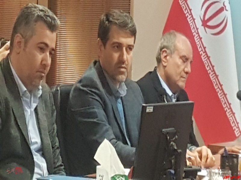 ایجاد سه هلدینگ مالی، سیمانی و صنعتی در دل ایجاد سه هلدینگ مالی، سیمانی و صنعتی در دل