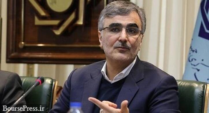 افزایش قیمت دلار از نرخ سازی نشأت می‌گیرد/ راه اندازی مرکز مبادله ارز و طلا