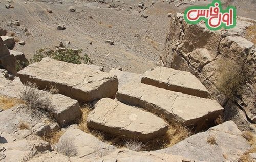 معدن سنگ شگفت انگیز هخامنشیان برای ساخت تخت جمشید معدن سنگ شگفت انگیز هخامنشیان برای ساخت تخت جمشید
