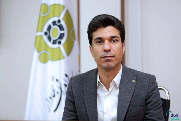 سرکوب قیمت خودرو به کام دلالان است/سازوکار بورس کالا، منطقی‌ترین روش عرضه خودرو