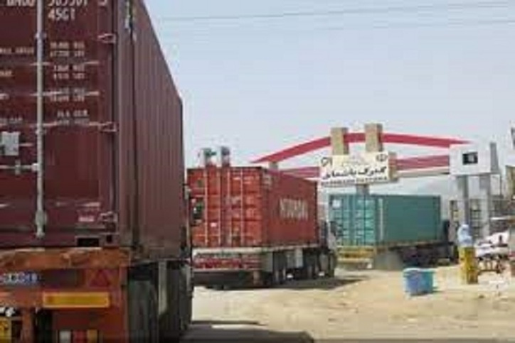 صادرات ۶۱۳ میلیون دلار کالا از گمرکات کردستان