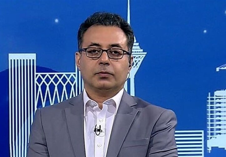 سخنگوی وزارت صمت: موضع وزارت صمت ادامه عرضه خودرو در بورس کالاست