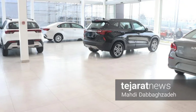 نمایش خودروهای وارداتی کیا در تهران/ کدام خودروها به نمایش درآمدند؟ نمایش خودروهای وارداتی کیا در تهران/ کدام خودروها به نمایش درآمدند؟