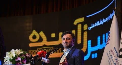 مجموعه&zwnj;های بزرگ و موفق مانند فولاد می&zwnj;توانند سرمایه گذاری خطرپذیر داشته باشند/ ظرفیت تولید فولاد در کشور ۴۵ میلیون تُن است