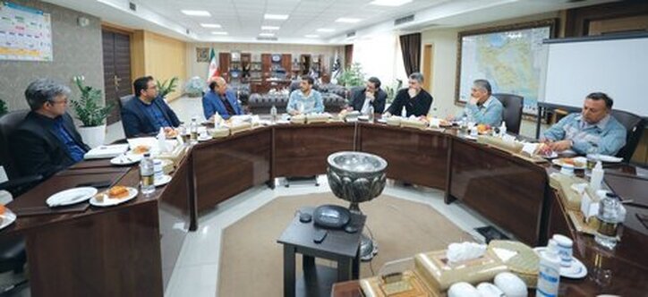 اعلام آمادگی فولاد مبارکه برای مشارکت در غرص ۳۰ میلیون اصله نهال در استان