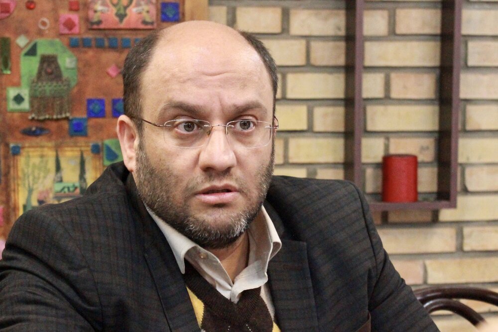 روش عجیب ثبتنام خودروهای وارداتی/ مانور بر واردات خودروها بیشتر کار تبلیغاتی است روش عجیب ثبتنام خودروهای وارداتی/ مانور بر واردات خودروها بیشتر کار تبلیغاتی است