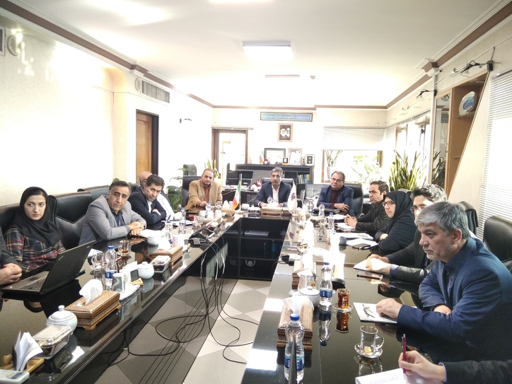 شناسایی ۹۲ شهرک صنعتی مستعد تولید انرژی‌های خورشیدی به وسعت ۵۳۰۰ هکتار/ دعوت از بخش خصوصی برای احداث نیروگاه‌های خورشیدی