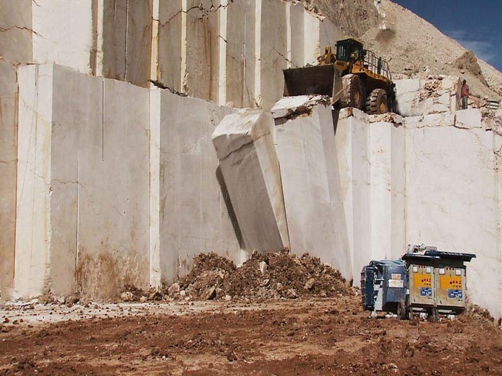 معادن سنگ محلات
