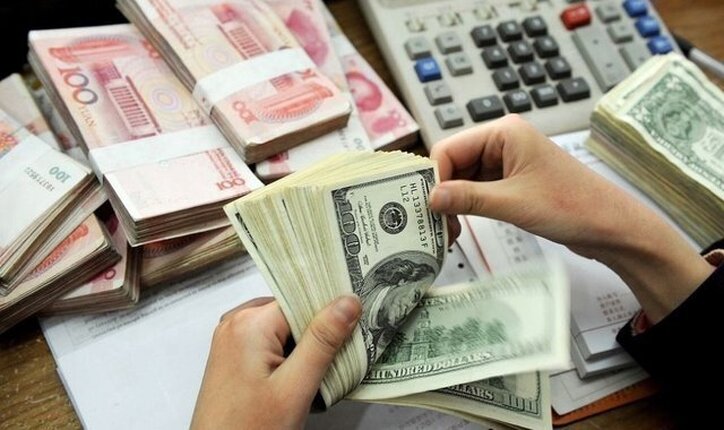 قیمت ارز در مرکز مبادله/ صرافی ملی باز است