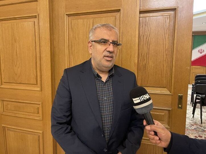 آغاز تولید گاز از فاز ۱۱ پارس جنوبی تا ۲ ماه آینده/ بنزین گران نمی‌شود
