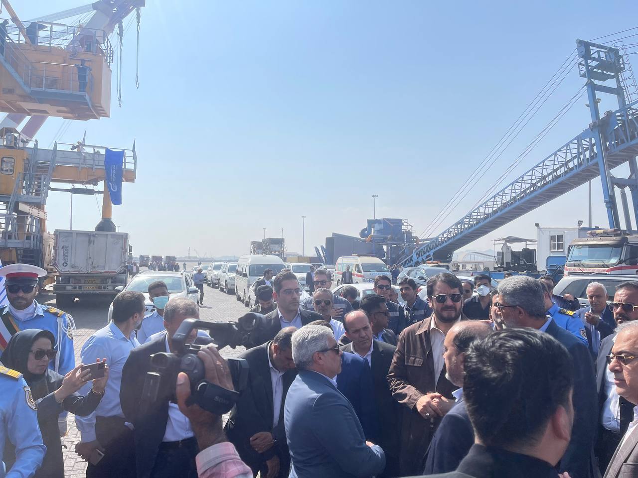 بذرپاش از بندر شهید رجایی، پروژه هیمکو و پروژه&zwnj;های در دست احداث بازدید کرد