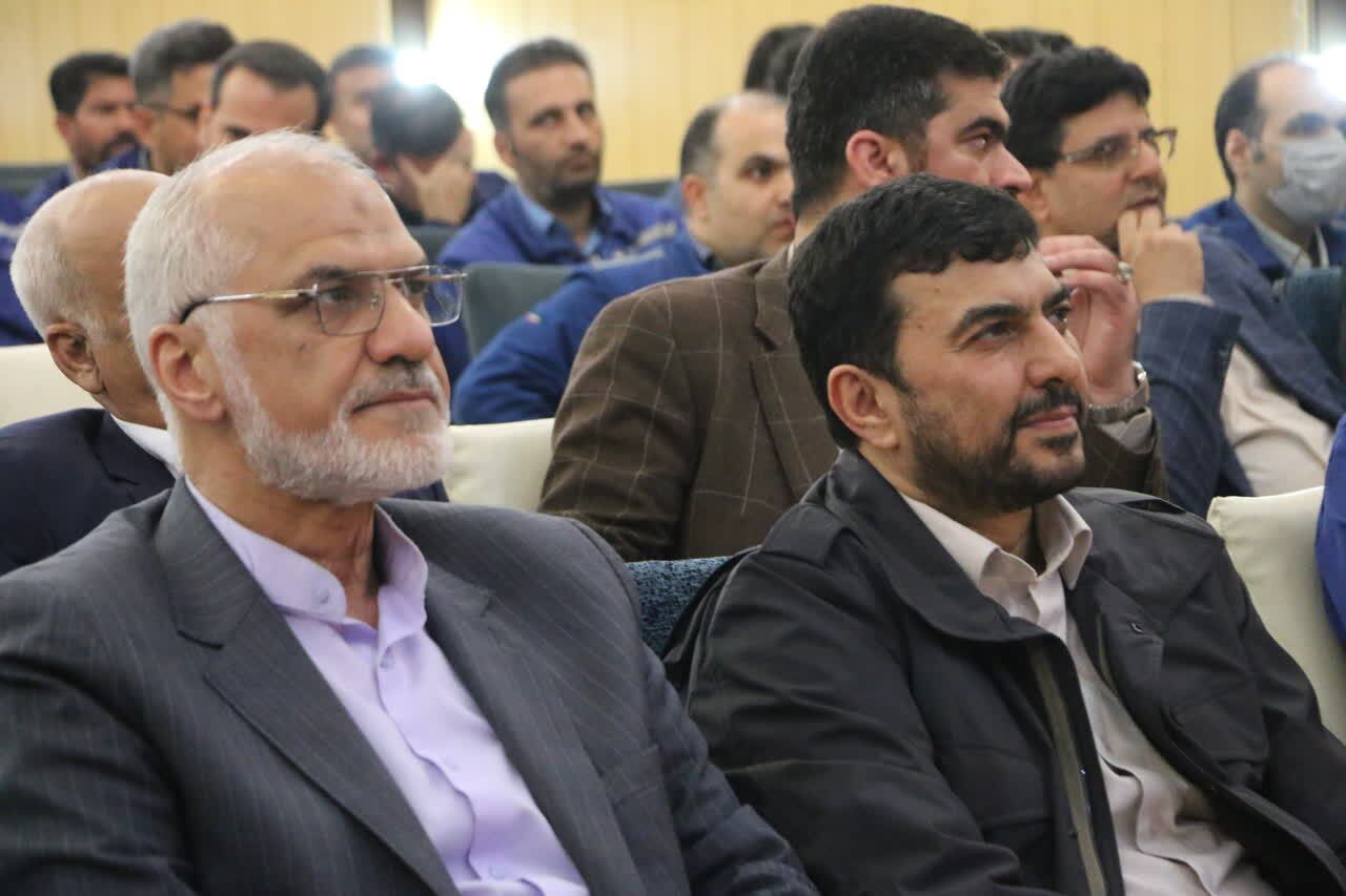 کشور باید به اوج تولید برسد تا نیاز خارجی نداشته باشیم/ سرمایهگذاریها در پائین دست فولاد انجام شود کشور باید به اوج تولید برسد تا نیاز خارجی نداشته باشیم/ سرمایهگذاریها در پائین دست فولاد انجام شود