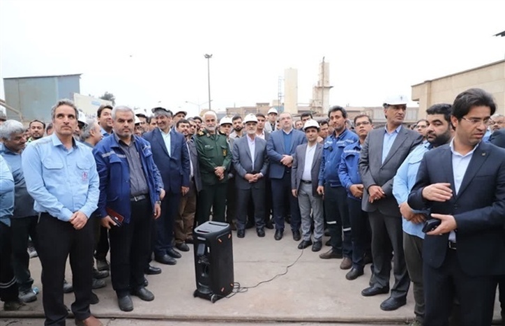 آیین آغاز عملیات احداث و تکمیل پروژه فاز دوم کارخانه فولادسازی گروه ملی صنعتی فولاد ایران با حضور مسوولین کشوری و استانی برگزار شد