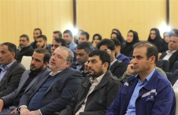 آیین آغاز عملیات احداث و تکمیل پروژه فاز دوم کارخانه فولادسازی گروه ملی صنعتی فولاد ایران با حضور مسوولین کشوری و استانی برگزار شد آیین آغاز عملیات احداث و تکمیل پروژه فاز دوم کارخانه فولادسازی گروه ملی صنعتی فولاد ایران با حضور مسوولین کشوری و استانی برگزار شد