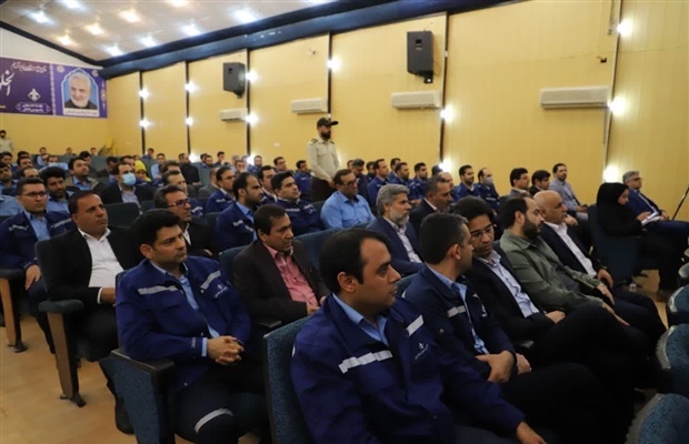 آیین آغاز عملیات احداث و تکمیل پروژه فاز دوم کارخانه فولادسازی گروه ملی صنعتی فولاد ایران با حضور مسوولین کشوری و استانی برگزار شد آیین آغاز عملیات احداث و تکمیل پروژه فاز دوم کارخانه فولادسازی گروه ملی صنعتی فولاد ایران با حضور مسوولین کشوری و استانی برگزار شد