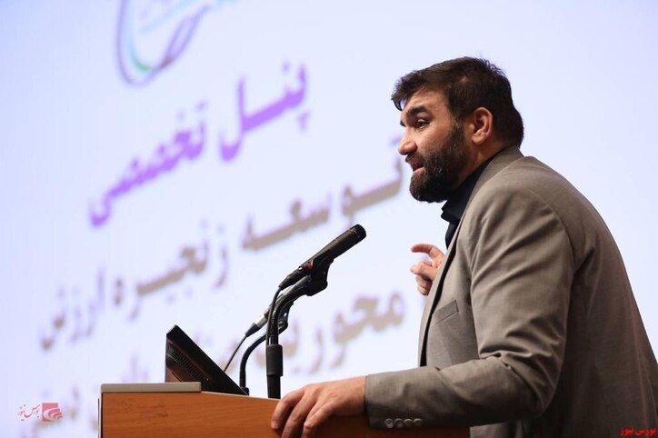 کمیسیون تلفیق عوض کمک سنگ اندازی می‌کند