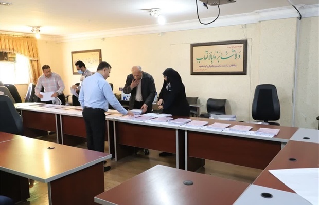 بزرگ&zwnj;ترین آزمون استخدامی گروه ملی صنعتی فولاد ایران برگزار شد