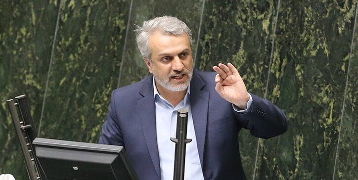 شرکت‌های صنعتی و معدنی ارز‌های صادراتی را در مرکز مبادله عرضه کنند