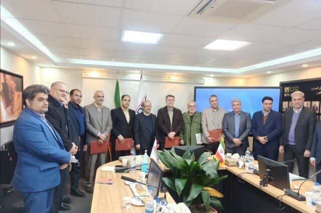 ایدهای کارآمد برای اشتغال سربازان در صنایع معدنی ایدهای کارآمد برای اشتغال سربازان در صنایع معدنی