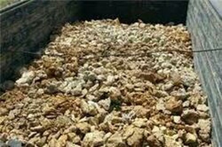 کامیون سرقتی حامل سنگ آهن در سیرجان کشف شد