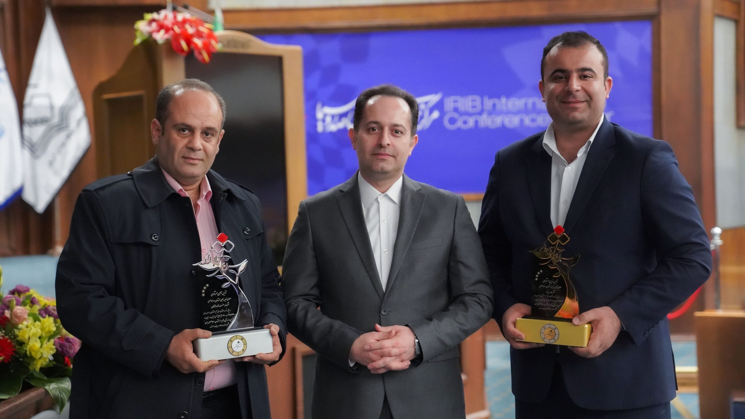 سیمیدکو تندیس زرین تعالی و سرآمدی روابط عمومی ایران را دریافت کرد