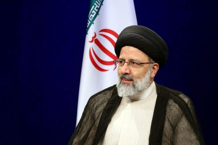 گل به خودی گمرک به دولت؛ این را باید به حساب که و چه نوشت؟! گل به خودی گمرک به دولت؛ این را باید به حساب که و چه نوشت؟!