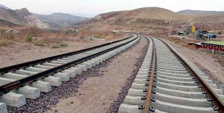 عملیات اجرایی طرح راه آهن لرستان دوباره از سر گرفته می‌شود