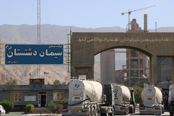 ۹۷ هزار تن سیمان دشتستان عرضه شد