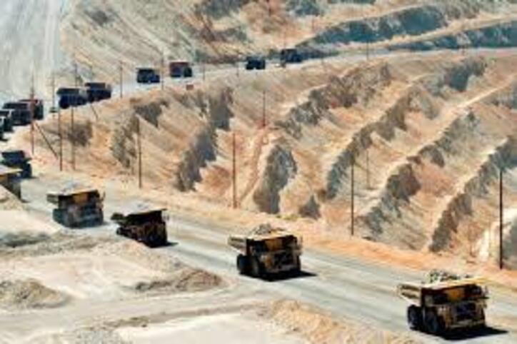 ممنوعیت واگذاری مسوولیت فنی معادن به کارکنان