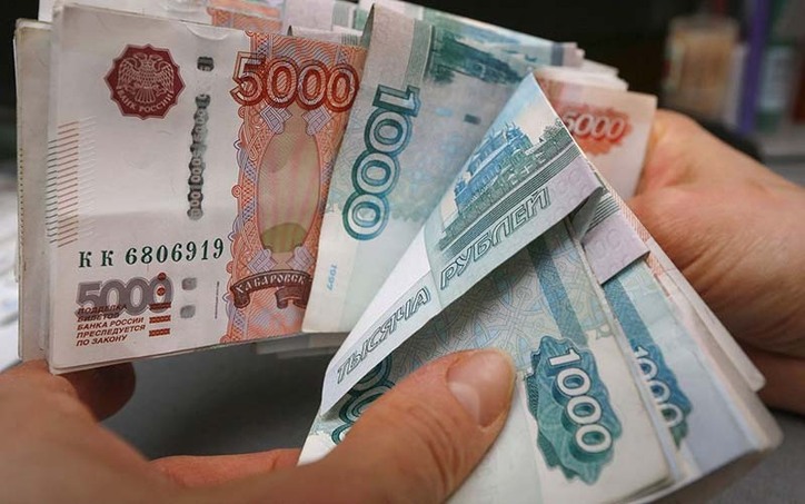 قیمت روبل، امروز دوشنبه ۱۹اردیبهشت ۱۴۰۱/ توکیو واردات نفت روسیه را ممنوع می‌کند؟