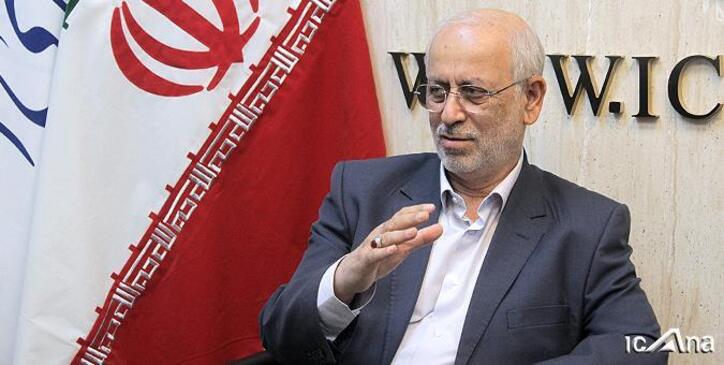 دولت بستر واردات خودرو‌های موردنیاز را فراهم کند/ خودروسازان در قرارداد‌های فروش خود هیچ تعهدی را نمی‌پذیرند