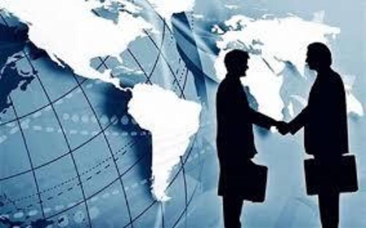 تسلا و واله همکار می‌شوند