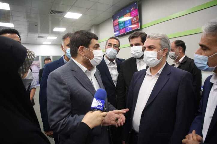 بازدید معاون اول رئیس‌جمهور و وزیر صمت از مرکز پاسخگویی یکپارچه وزارت صمت/ روزانه ۴۵ هزار تماس از سراسر کشور توسط کارشناسان مرکز ۱۲۴ بررسی می‌شود
