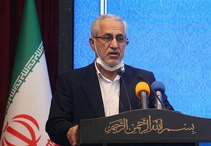 وصول ۱۳ هزار میلیارد تومان حقوق معوقه معادن در سال ۱۴۰۰/ واردات غیرقانونی ۳۰۰ دستگاه خودرو هایلوکس به کشور