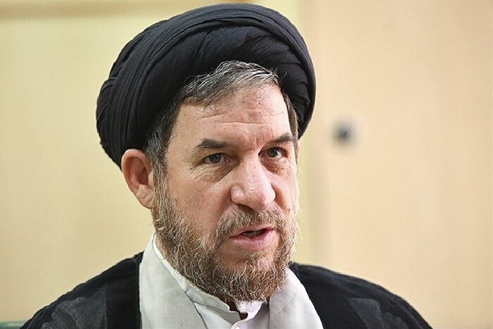 منابع بانکی معادن در استان&zwnj;های محل ذخایر معدنی متمرکز شود