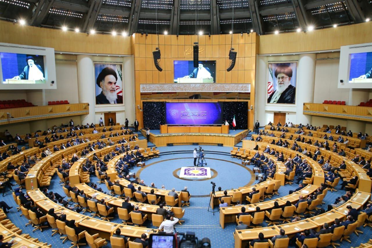 حضور گلگهر در نخستین رویداد خصوصیسازی اقتصاد ایران حضور گلگهر در نخستین رویداد خصوصیسازی اقتصاد ایران