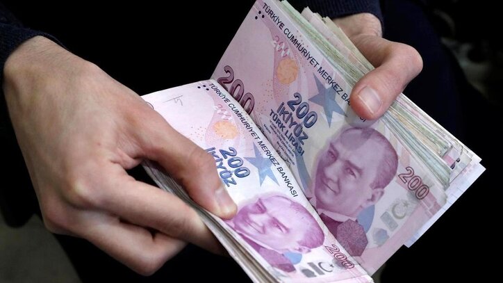 قیمت لیر امروز ۴اردیبهشت ۱۴۰۱/ سفر به ترکیه پرهزینه و گران شد