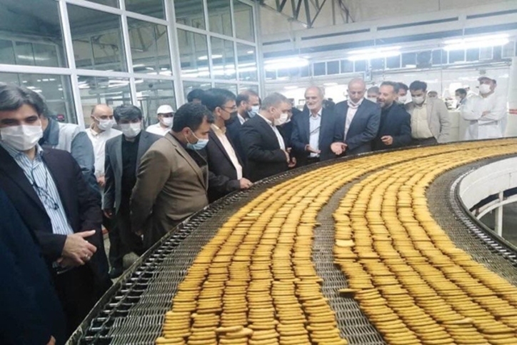 بازدید رئیس سازمان صمت تهران از سه واحد صنعتی در تهران
