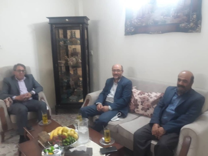 دیدار مشاور وزیر صمت در امور ایثارگران با خانواده شهید معظم امیر ابوفاضلی