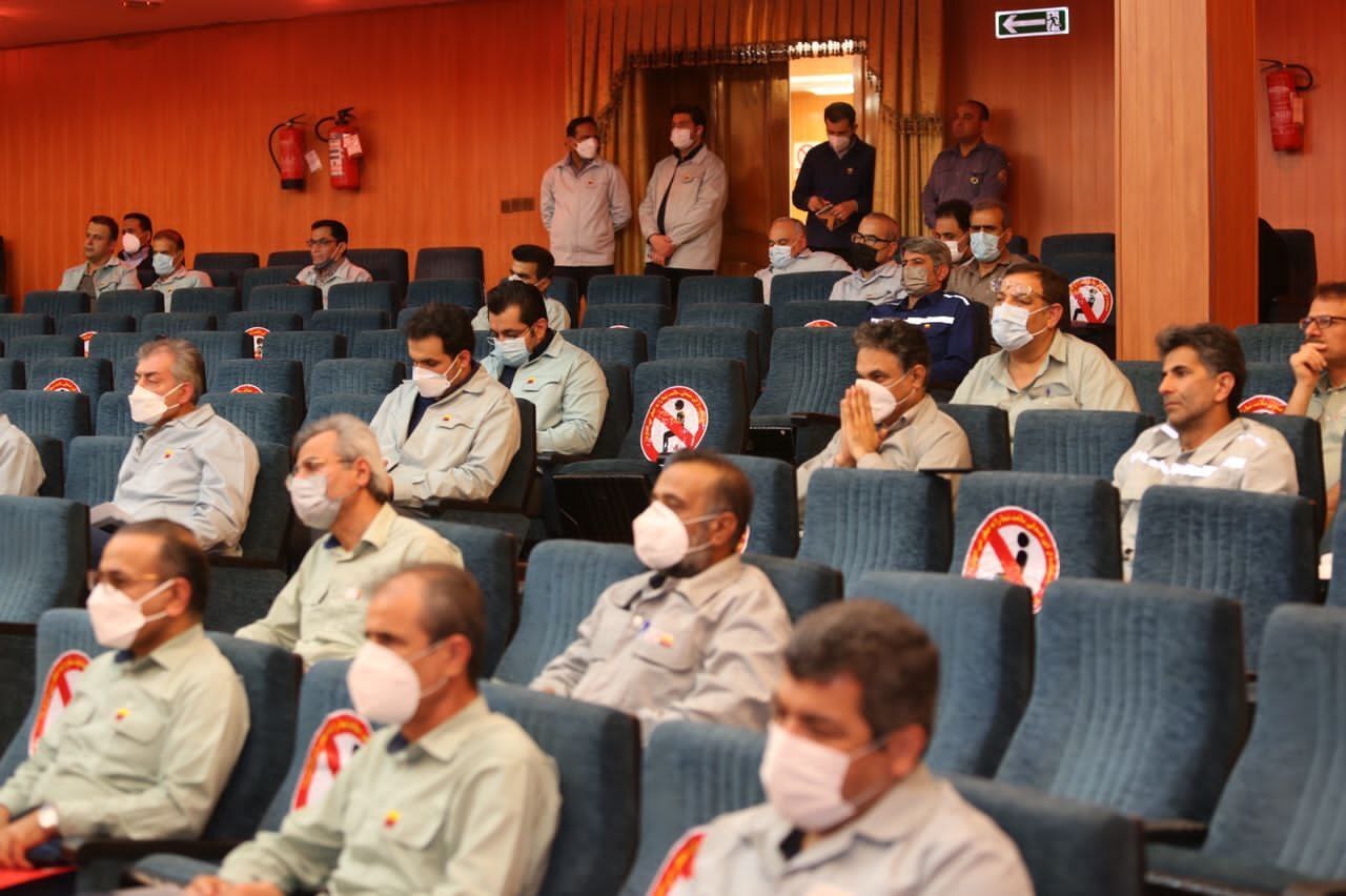 جلسه هماندیشی تیم رهبری گروه فولاد خوزستان برگزار شد جلسه هماندیشی تیم رهبری گروه فولاد خوزستان برگزار شد