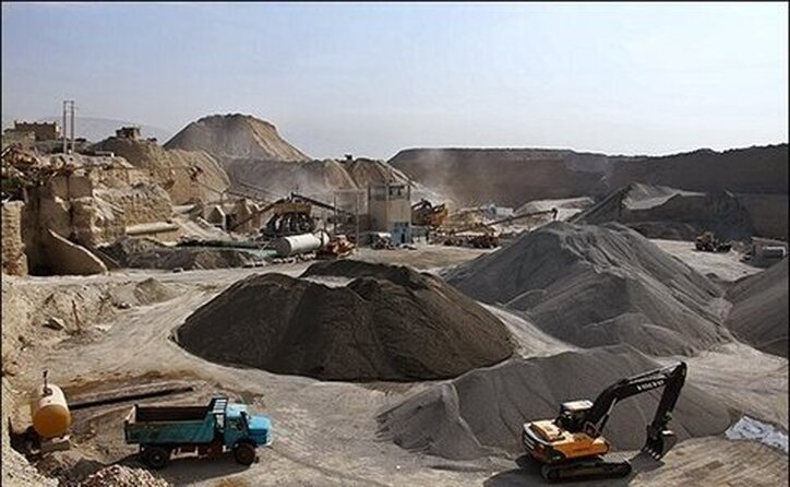 صنعت فولاد کشور از احیای معادن کوچک‌مقیاس حمایت می‌کند