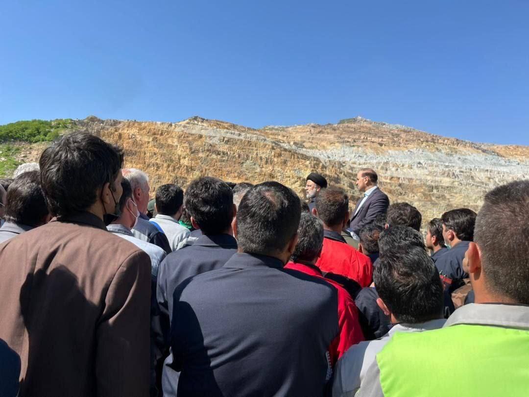 رییسجمهور از مجتمع مس سونگون بازدید کرد رییسجمهور از مجتمع مس سونگون بازدید کرد